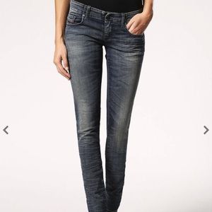 Diesel Jogg Jeans- never worn size 27